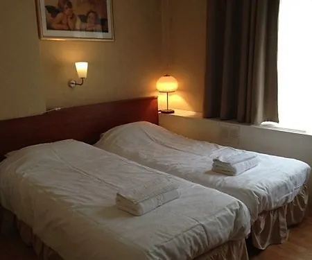 Hotel Neerlandia 2*